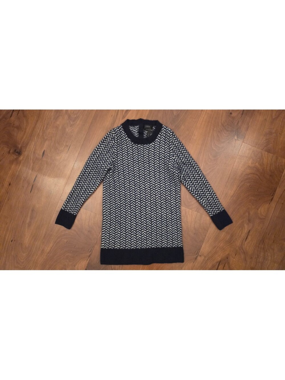 J.Crew Girls Navy & Wh Herringbone Chevron Knit Pullover Tunic Sweater-Sz Sm,323